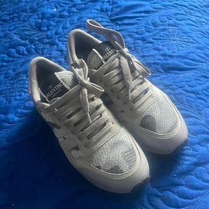 Valentino Rockstud Sneaker